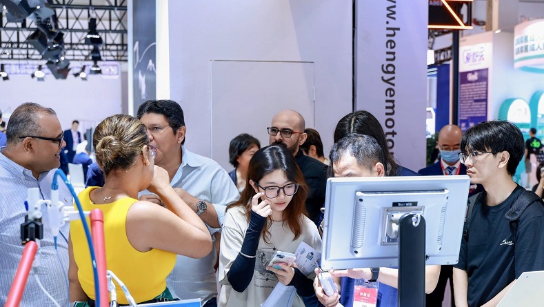 医疗展.jpg 医疗展.jpg